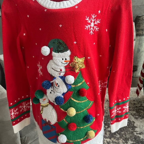 Cutest 🎄☃️cuddly ugly Christmas sweater 🎄☃️size small ☃️❄️🎄 - Picture 1 of 14